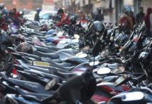च.न.पा १० मा अव्यवस्थित पार्किङ र फुटपाथ पसल हटाउने, अटेरी गरेमा कार्वाही