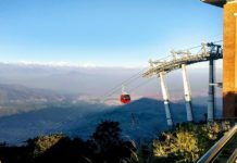चन्द्रागिरिमा घाम र कुहिरासँग लुकामारी…