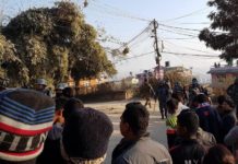 नैकापको बिद्या मन्दिर मतदान केन्द्र नजिकै बम बिस्पोट