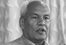 कांग्रेस नेता खुमबहादुर खड्काको निधन