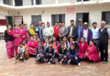 शिक्षासमाचार विधार्थी भर्ना अभियान २०७५ लाई सार्थक बनाउँन सराेकावाला घरदैलोमा ।