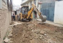 सतुङ्गल सिम्चा – नमुना बस्ती प्रवेश मार्गमा-ढलान कार्य जारी भएकोले करिब एक महिना उक्त मार्ग अबरुद्ध हुने।