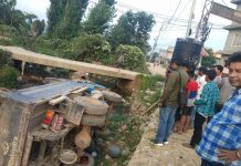 बलम्बुमा मिनी टिपर दुर्घटना
