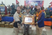 खेलमा सूर्यमान र अनुपा उत्कृष्ट , मेयरबाट वडाध्यक्षलाई सम्मान ।