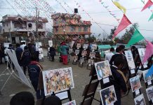 नारायण जन मा.वि. का विद्यार्थी भन्छन् “पुस्तक पढेर भन्दा तस्वीर हेरेर लिएको ज्ञान बढि लाभदायक… “