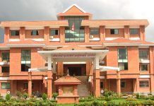 घुससहित चन्द्रगिरी नगरपालिकाका कार्यकारी अधिकृत पक्राउ