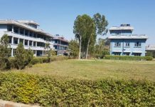 बलम्वुमा युद्ध स्तरमा काेराेना राेग अस्पताल निर्माण हुँदै लगभग अन्तिम चरणमा (फाेटाे फिचर )