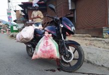 लापर्वाहीपुर्वक मासु ढुवानी गर्ने २ जना पक्राउ
