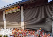 चन्द्रागिरि नगरपालिका वडा नं १५ मा राहत वितरण
