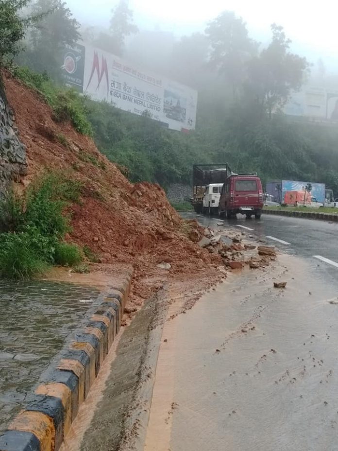 landslide (2)