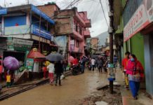 कोरोनाको मतलब छैन, चन्द्रागिरि-सतुंगल पसलहरुमा भिड