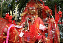 पाथीभरामा हेलिकोप्टरमार्फत आउने तीर्थयात्री बढ्दै