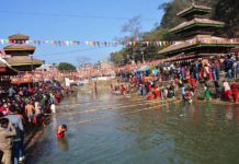 मकर मेला स्नानमा बढ्न थाल्यो दर्शनार्थीको घुइँचो