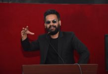 ओलीलाई बालेन्द्रको प्रश्न,’नेवा सभ्यताको त्यत्रो माया भएको भए तपाईंको नेतृत्वमा लुँहिटी (सुनधारा) सक्काएर सेतो टावर किन ठड्याउनुभयो ?’