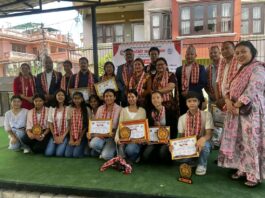 च.न.पा वडा नं ११ द्वारा एसईई तथा एसएलसीई उत्तीर्ण विद्यार्थीहरूलाई सम्मान